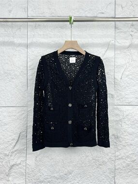 🚩steal Chanel Black Crochet Knit V-Neck Cardigan